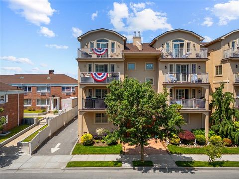 435 E Broadway A Long Beach NY 11561