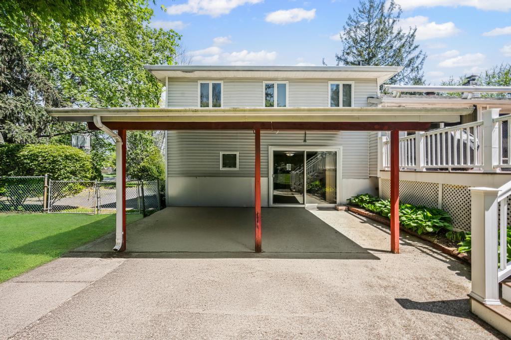 17 Duquesne Drive, Greenlawn, New York image 37