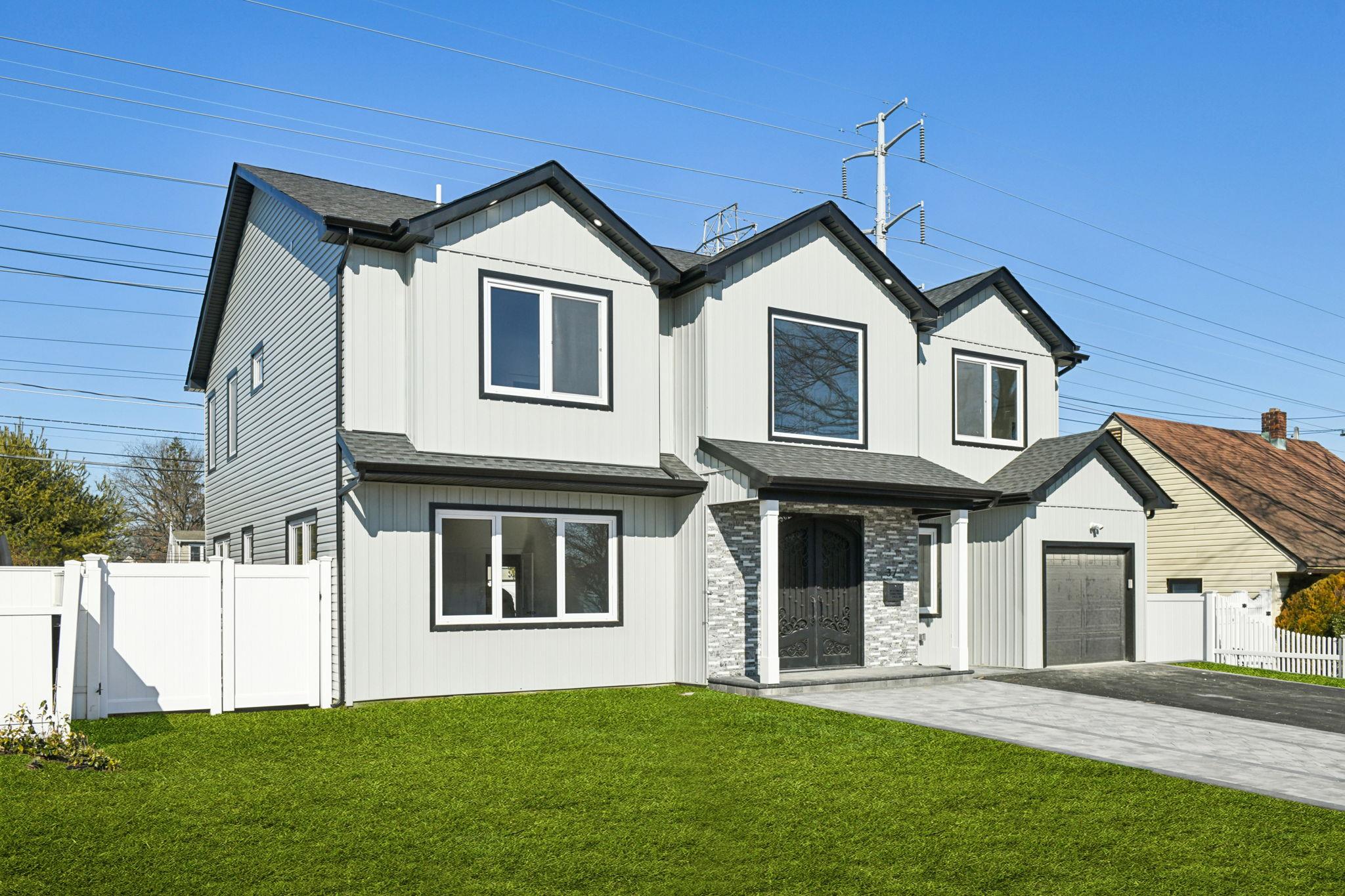 430 Wellington Road