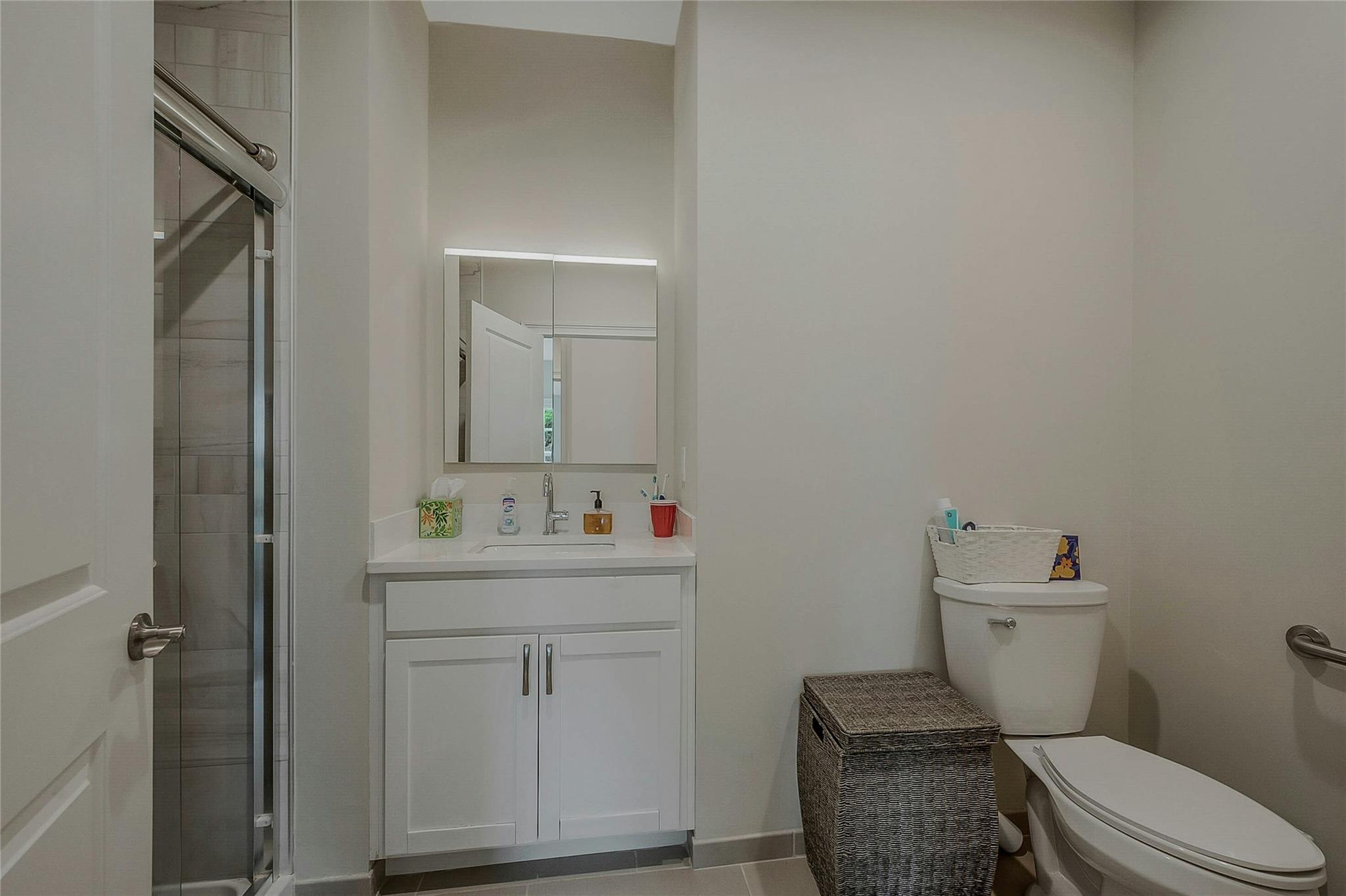 2300 Fox Hill Drive #1101, Calverton, New York image 20