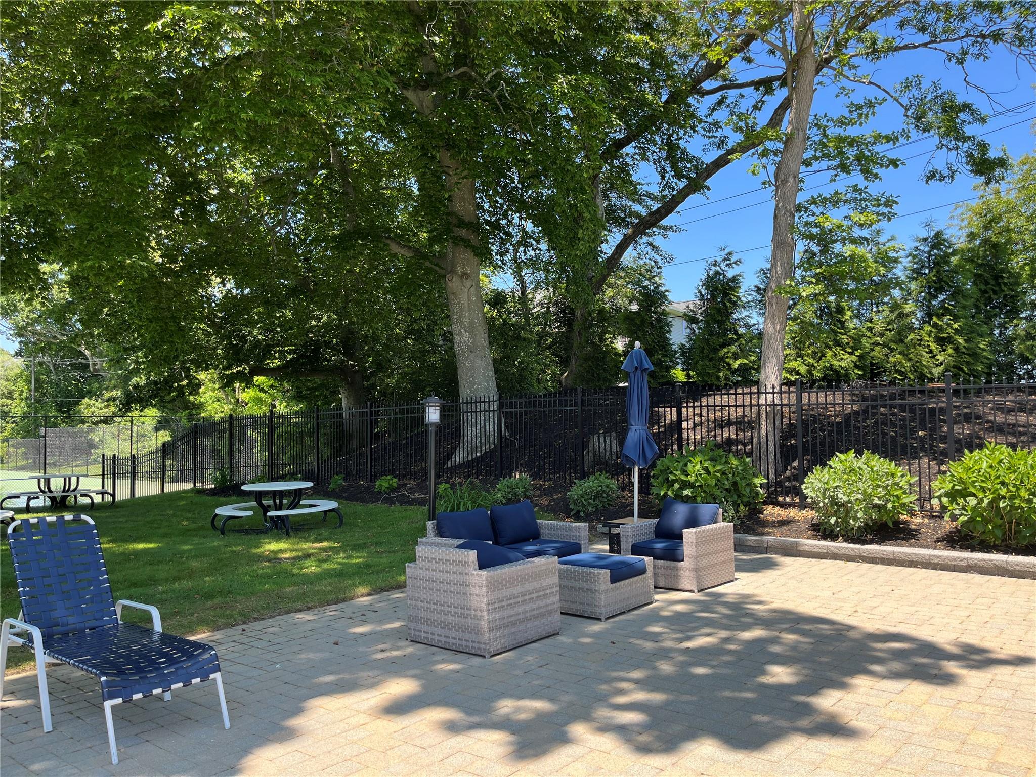 2300 Fox Hill Drive #1101, Calverton, New York image 31