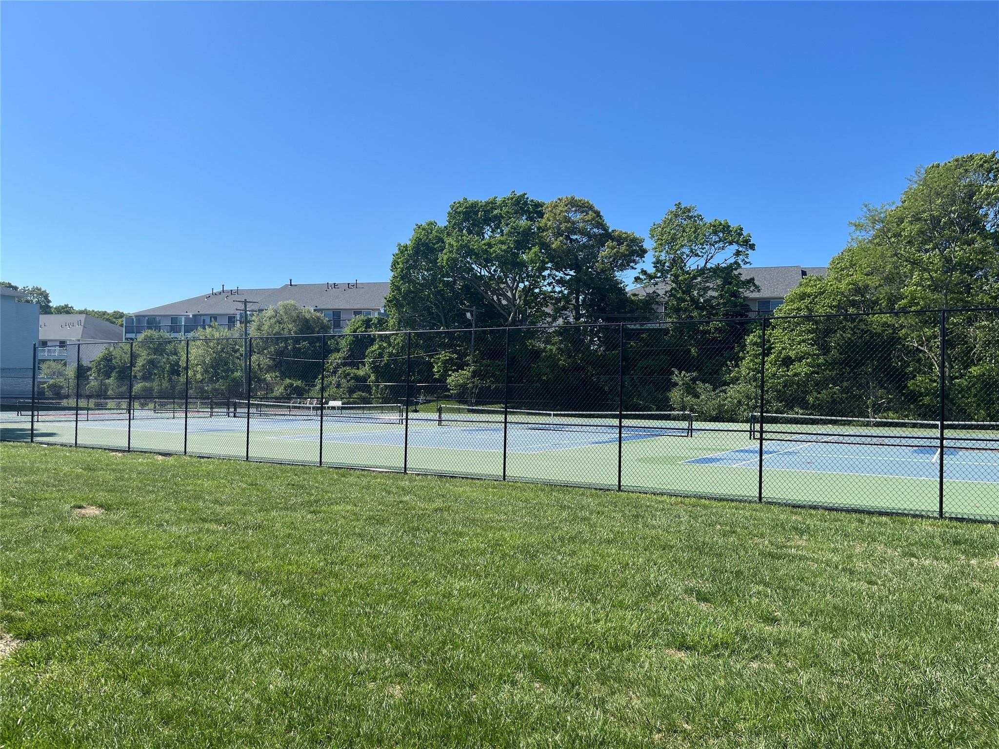 2300 Fox Hill Drive #1101, Calverton, New York image 29