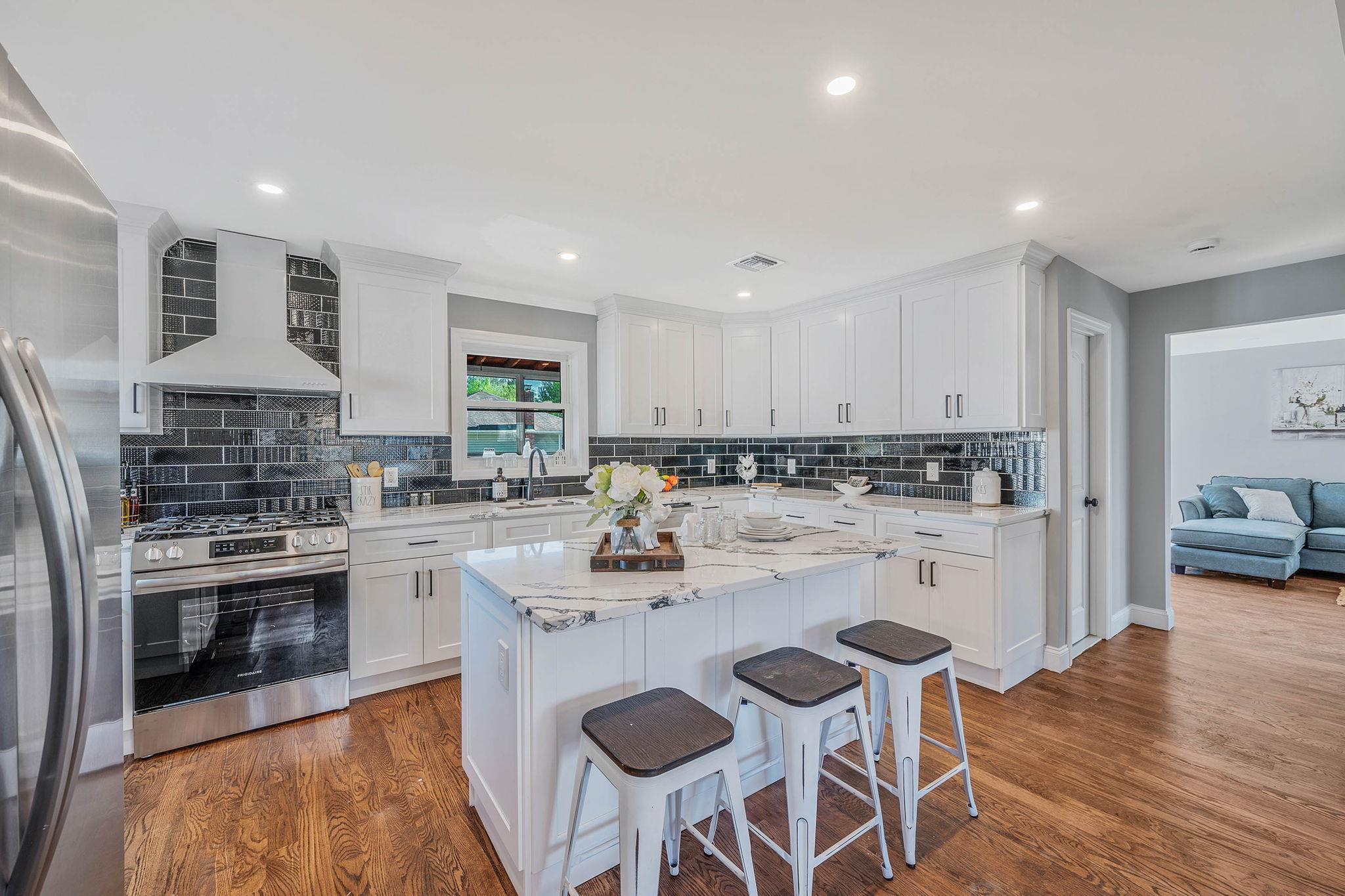 2546 Natta Boulevard, Bellmore, New York image 23