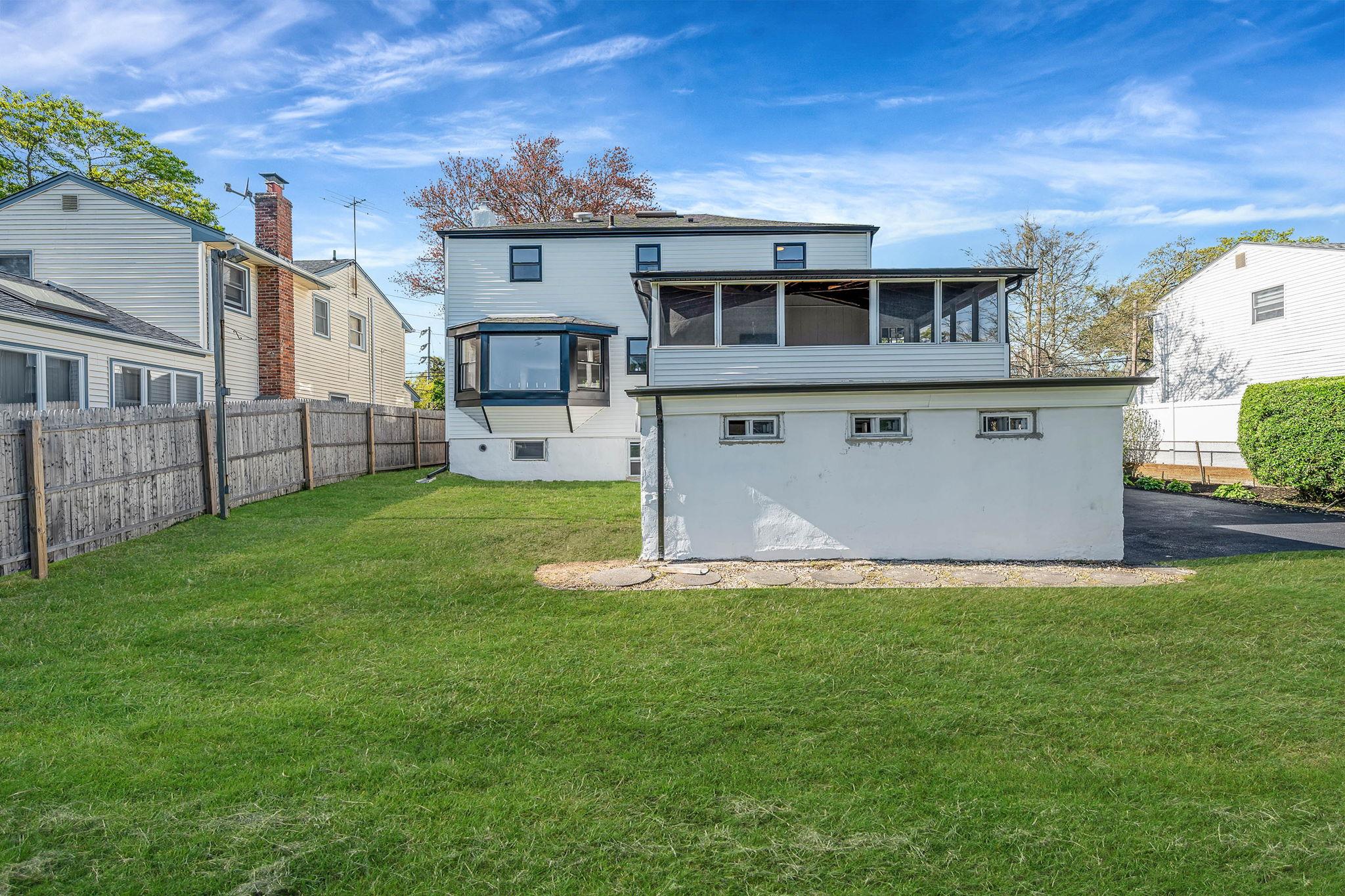 2546 Natta Boulevard, Bellmore, New York image 6