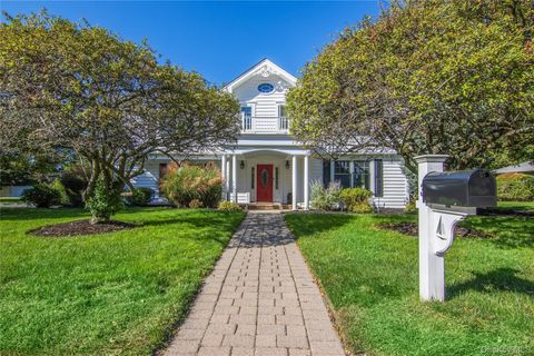 3 Hickory Lane Glen Cove NY 11542