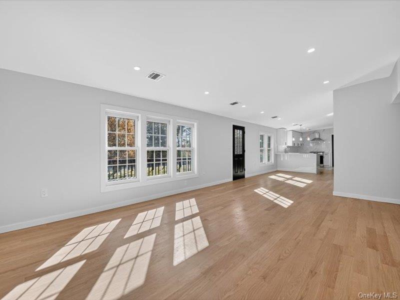 176 Old State Route 28