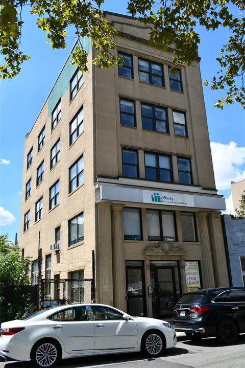 90-34 161 Street Jamaica NY 11432