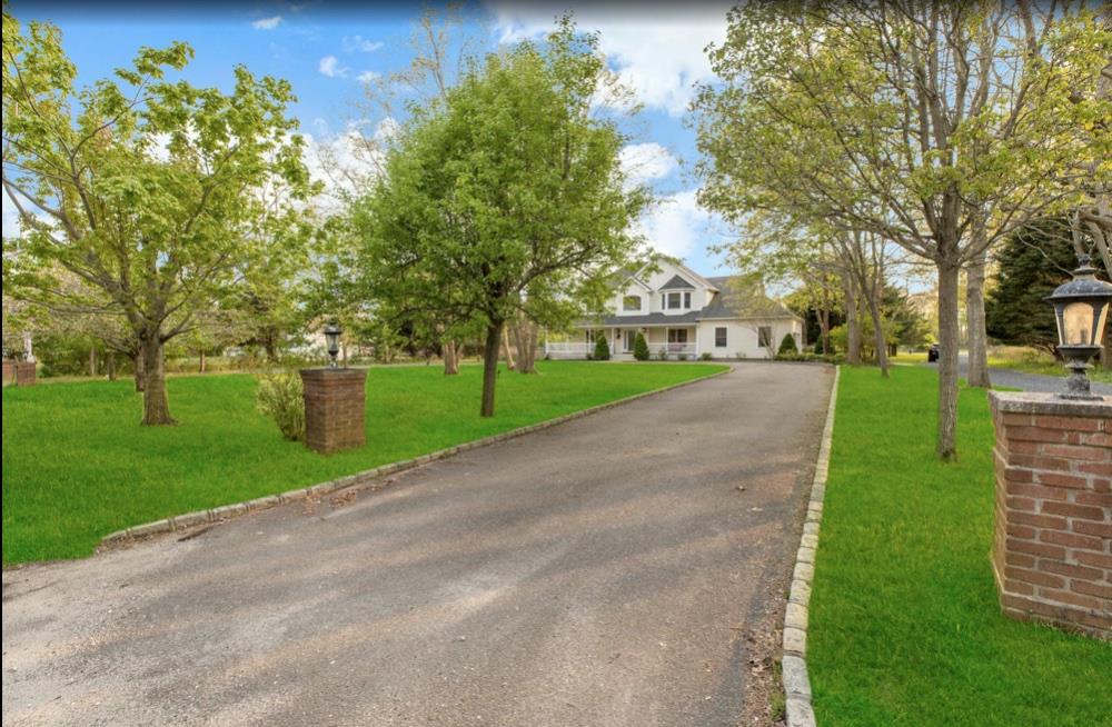 2655 Rocky Point Road, East Marion, New York image 20