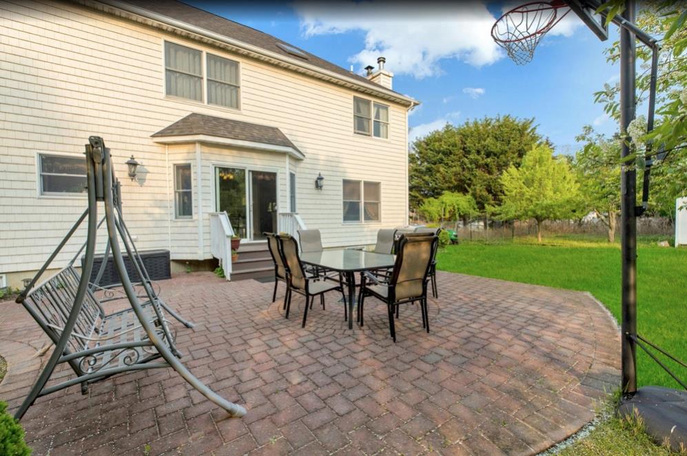 2655 Rocky Point Road, East Marion, New York image 15