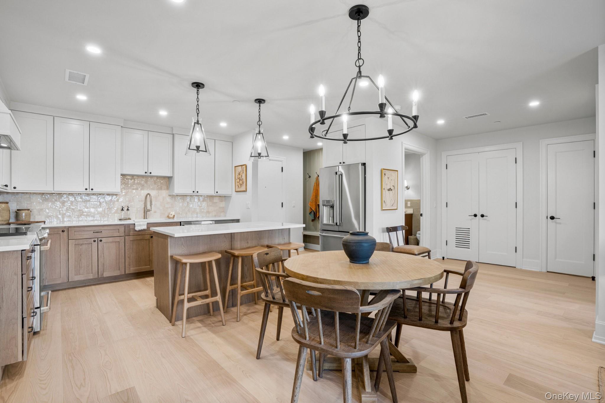 25 S Riverside Avenue 104