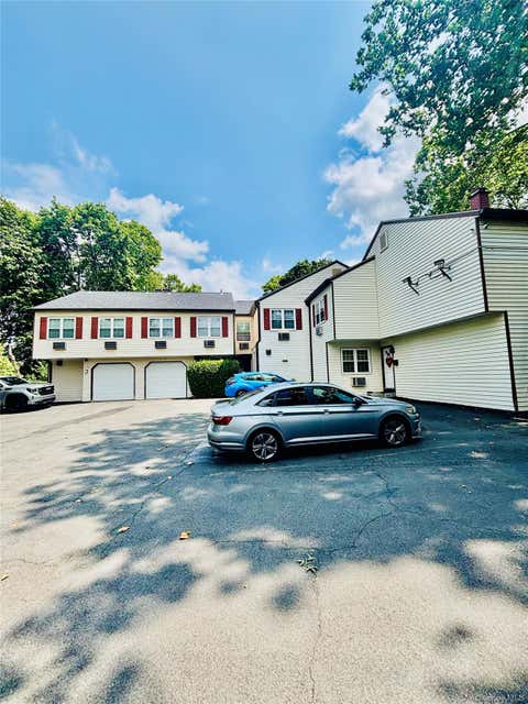 Homes For Sale - 10 Westview Avenue #D<br/> Westchester County, White Plains, NY 10603