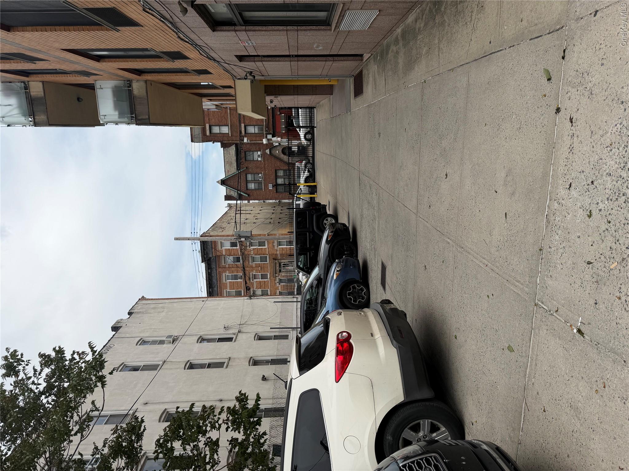 311 Saint Nicholas Avenue 3B