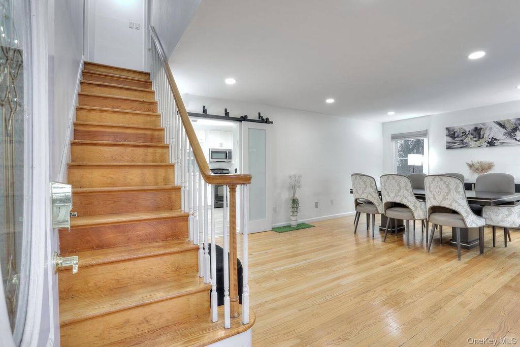 Photo of 15 Woodland Place, Airmont, NY 10952 (MLS # 951279)