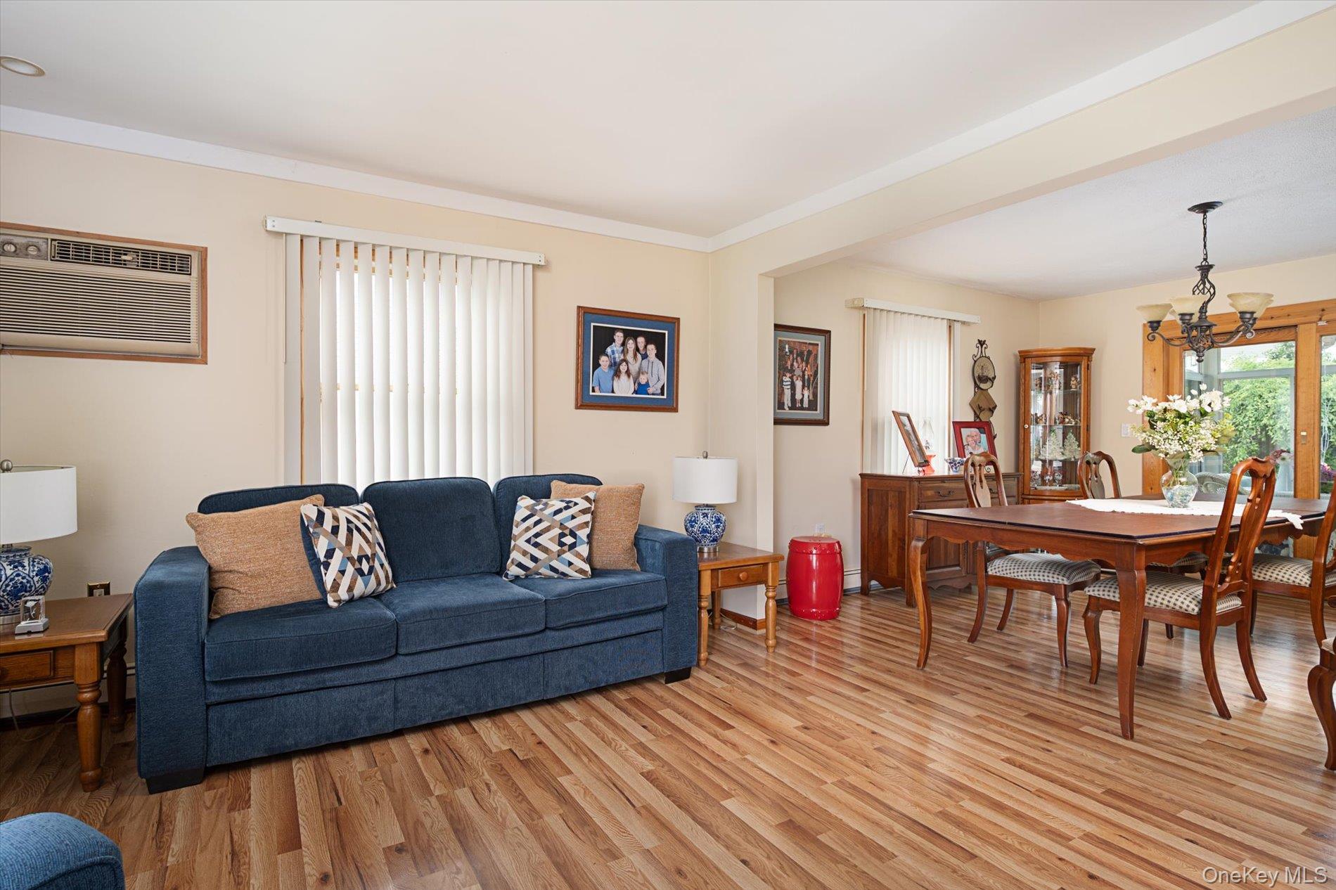 4 Water Lane N