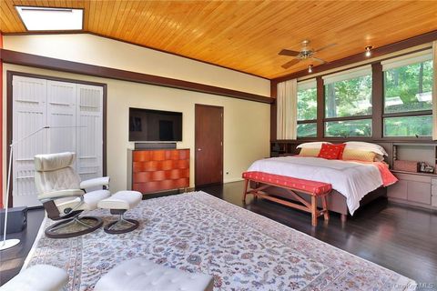 Tiny photo for 5 Deerfield Lane, Mamaroneck, NY 10543 (MLS # H6327352)