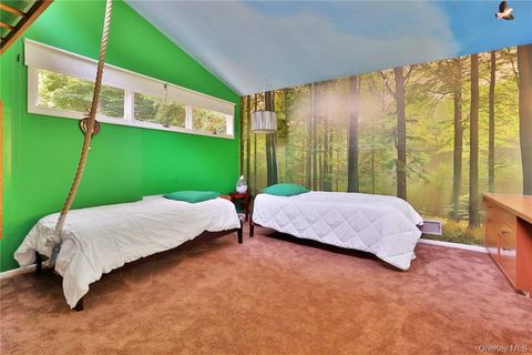 Tiny photo for 5 Deerfield Lane, Mamaroneck, NY 10543 (MLS # H6327352)