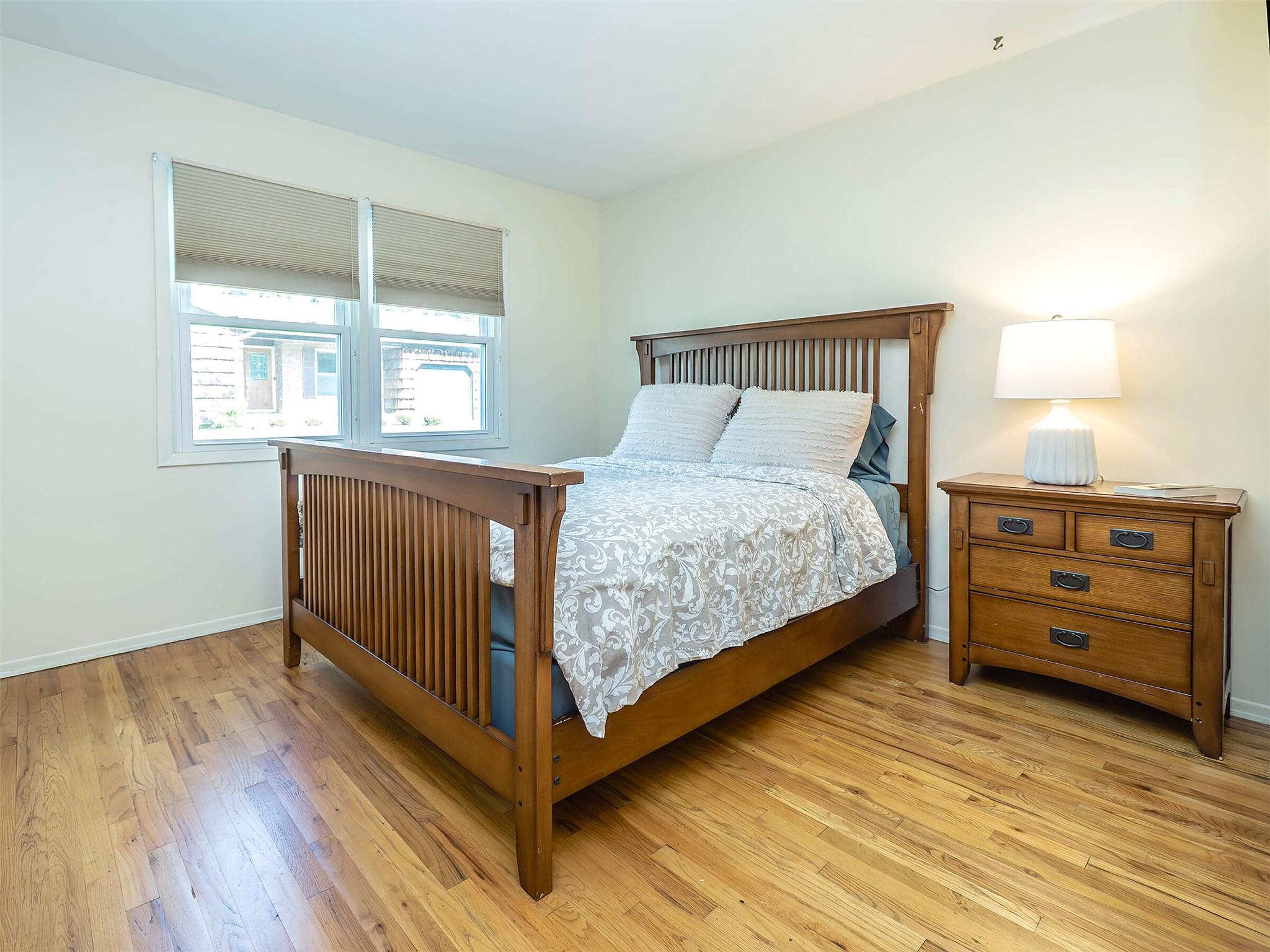 386A Glen Cove Avenue, Glen Head, New York image 24