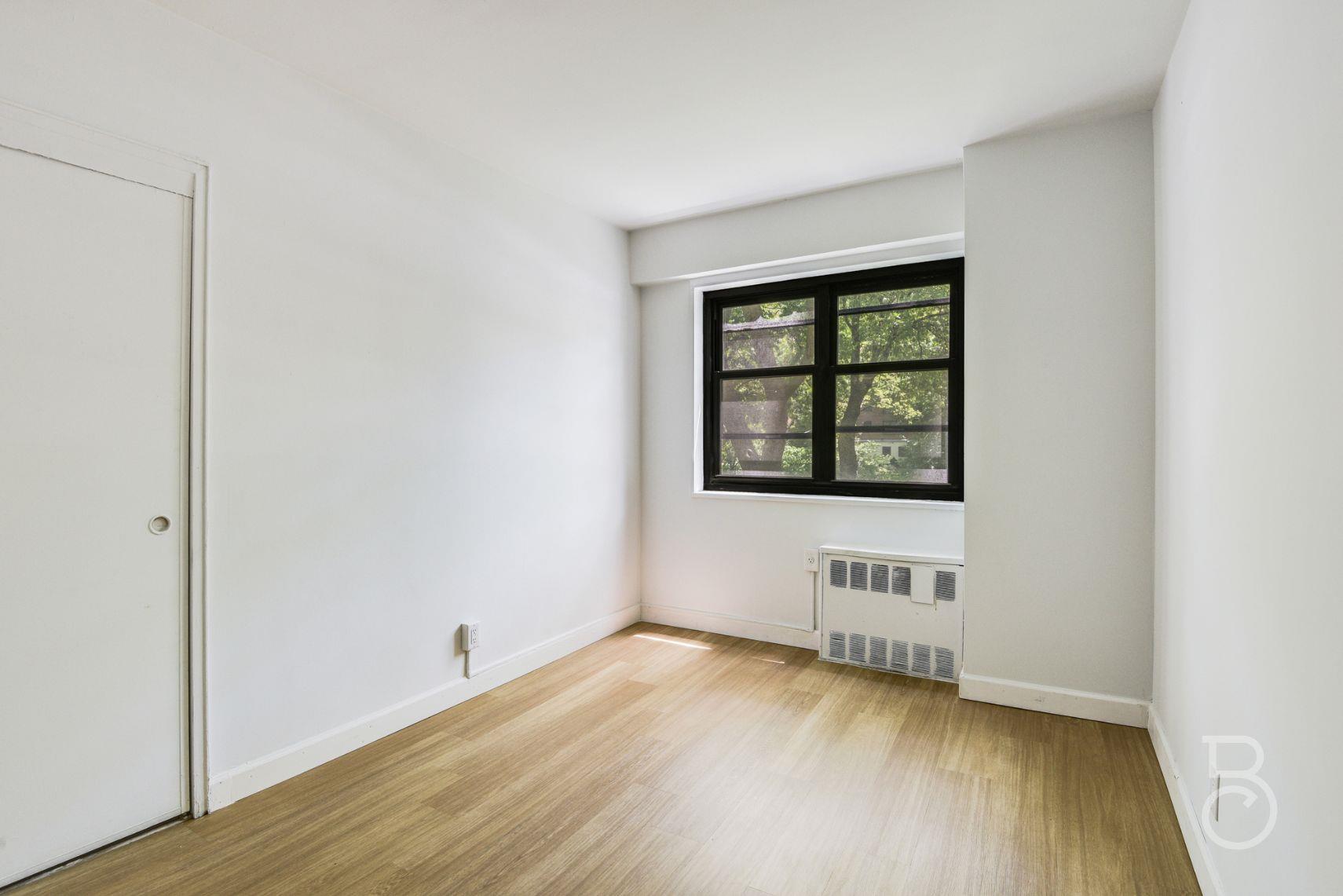 33-68 21st Street #2D, Astoria, New York image 8