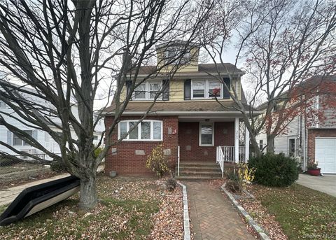 2922 Oceanside Road Oceanside NY 11572