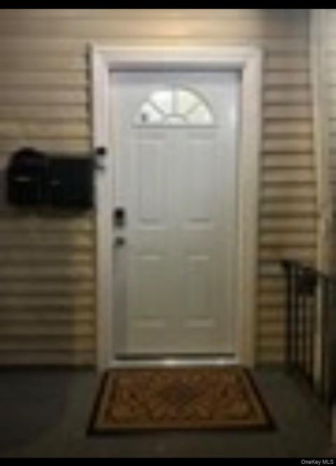 16 Knowles St 1st Floor Yonkers NY 10705