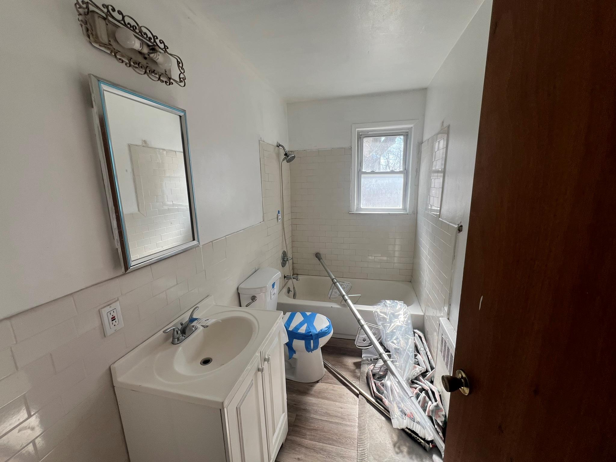 827 Catalpa Drive, Franklin Square, New York image 13