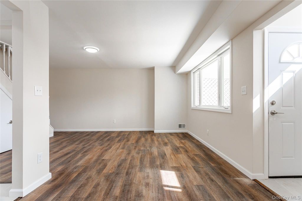 Photo of 1260 Richmond Avenue #114, Staten Island, NY 10314 (MLS # 978423)