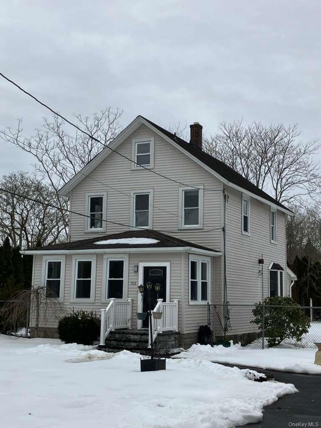 Photo of 768 Old Medford Avenue, Medford, NY 11763 (MLS # 963280)