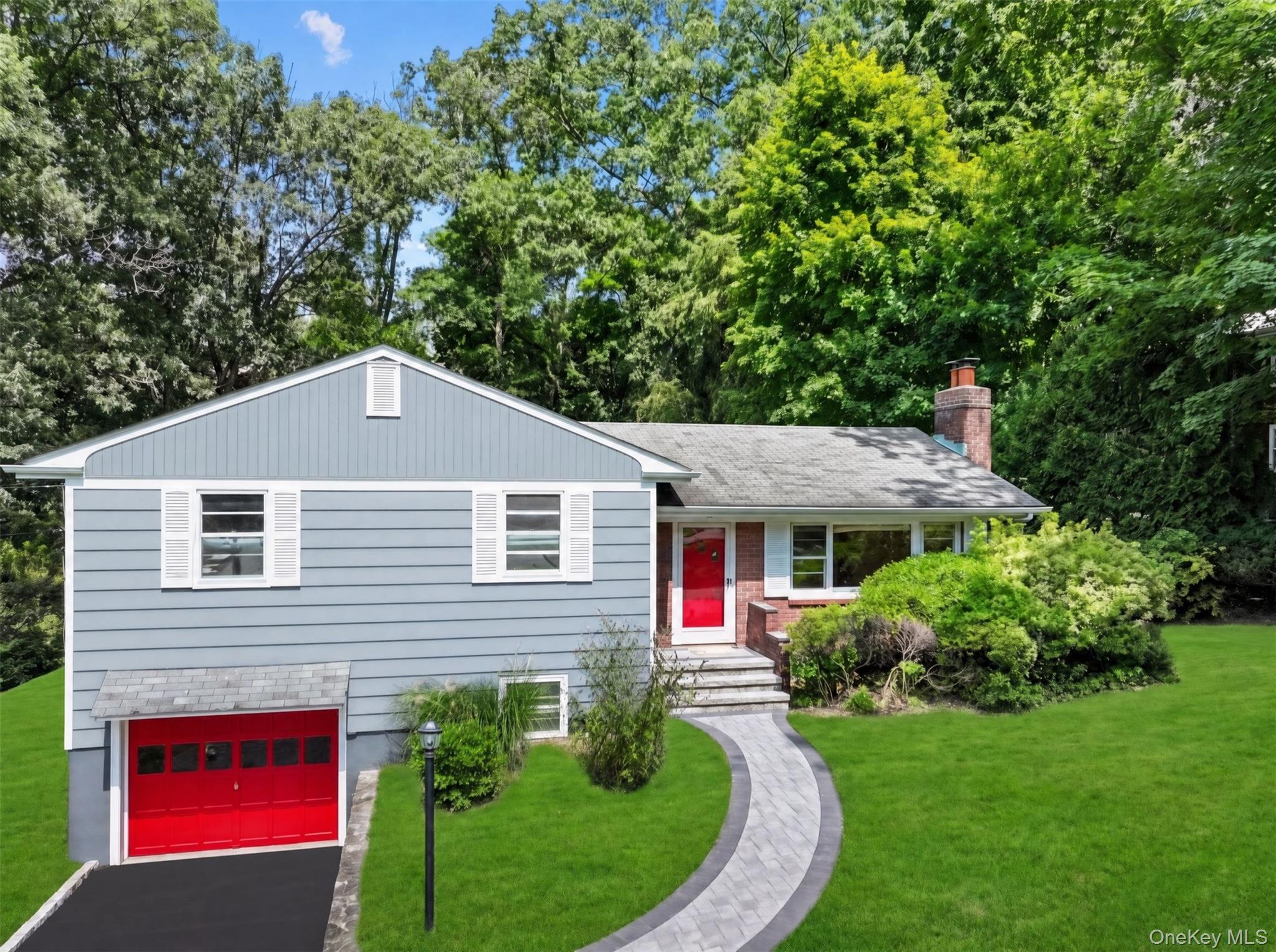269 Woodlands Ave