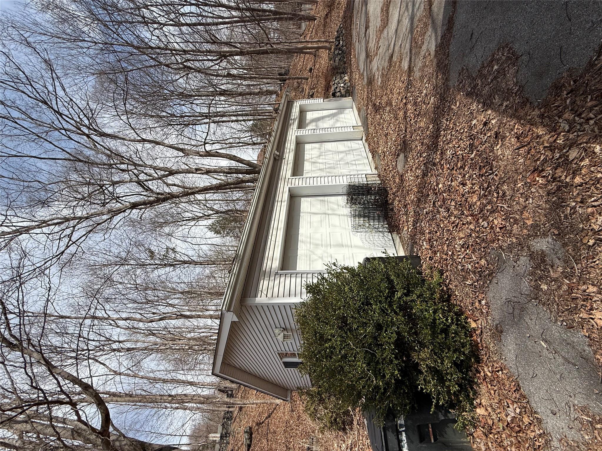 955 Peekskill Hollow Road, Putnam Valley, New York image 2