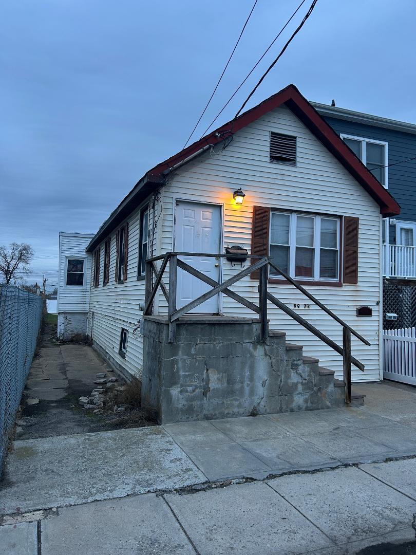 163 Road, Hamilton Beach, Queens, NY - 3 Bedrooms  
2 Bathrooms - 