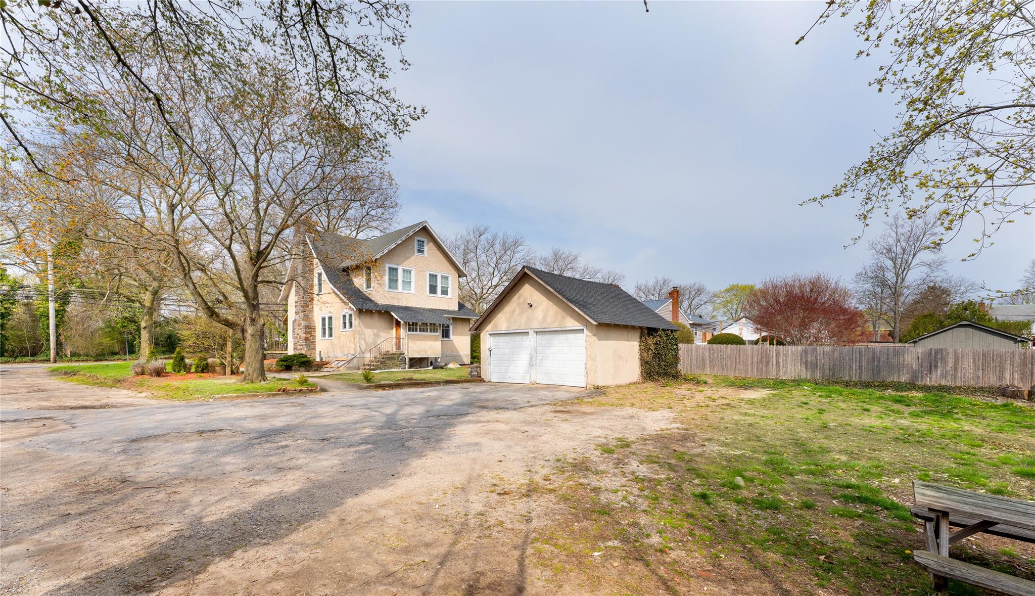 1212 Roanoke Avenue, Riverhead, New York image 17