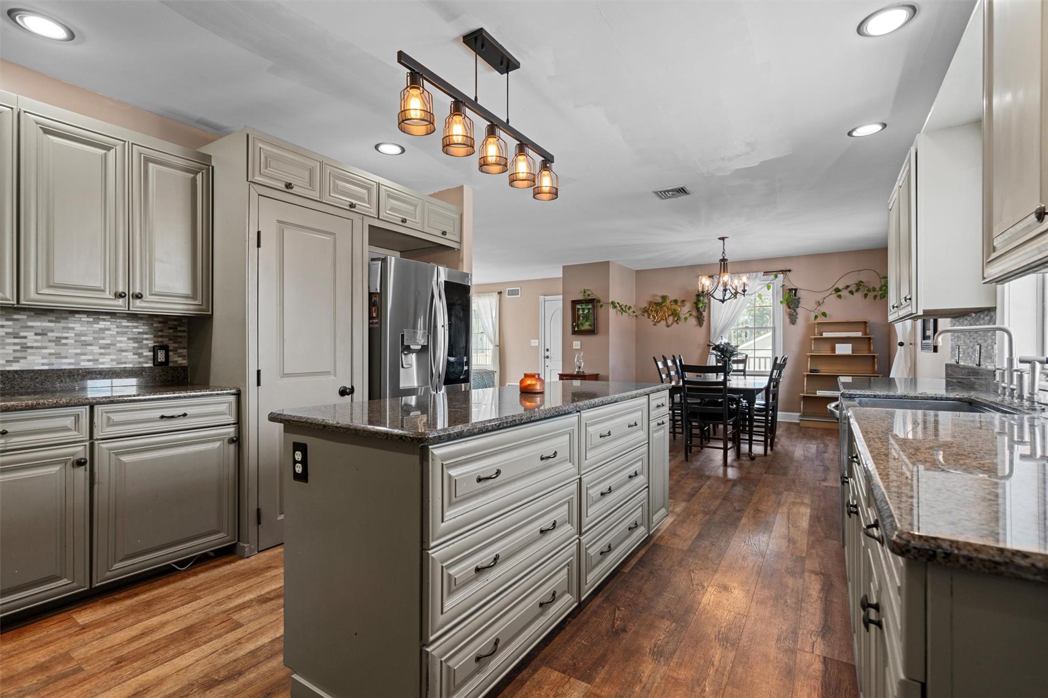203 Highland Avenue, Middletown, New York image 20