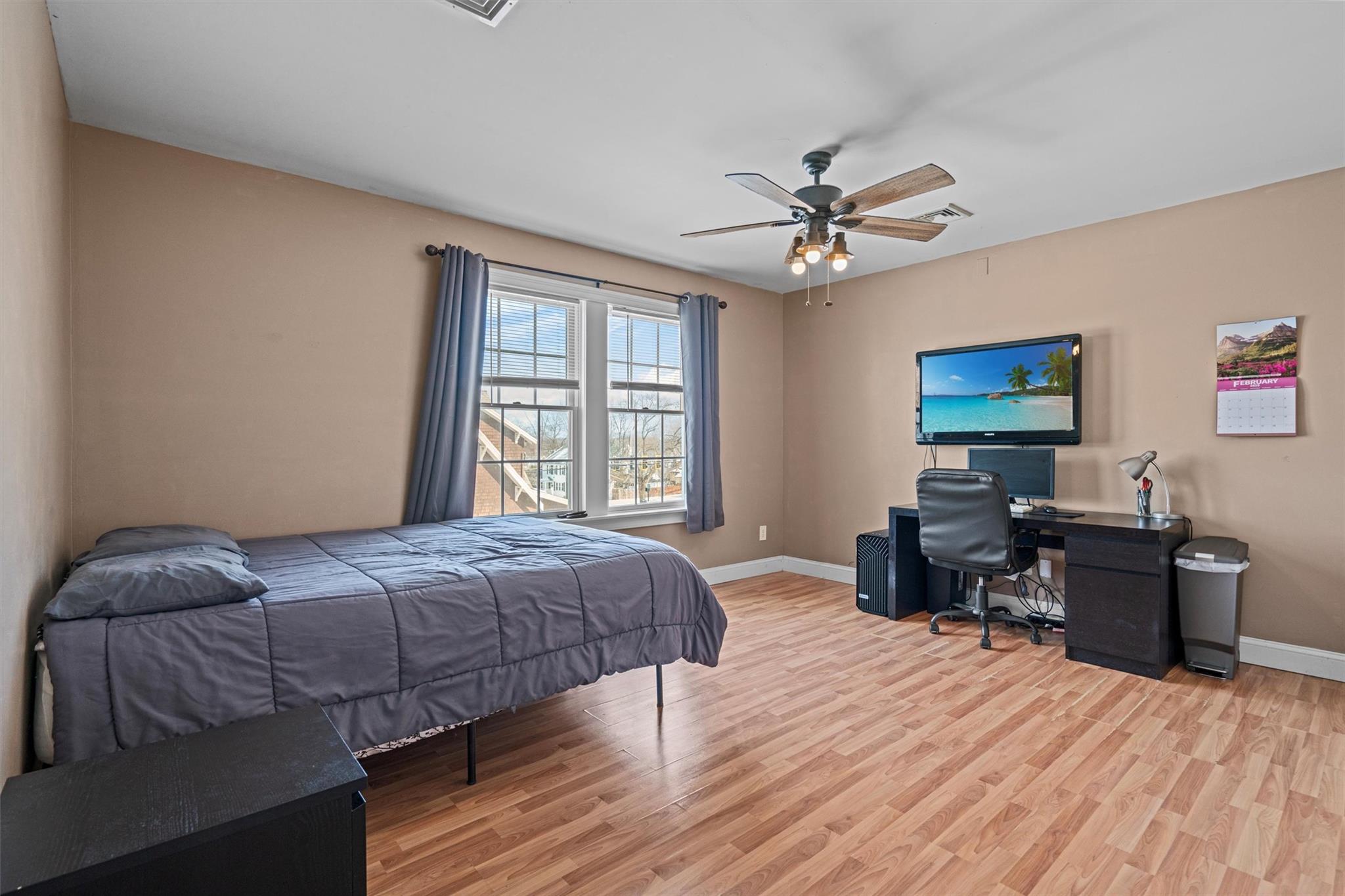 203 Highland Avenue, Middletown, New York image 33