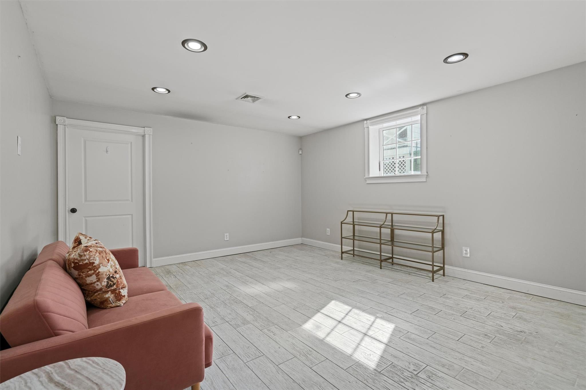 203 Highland Avenue, Middletown, New York image 37