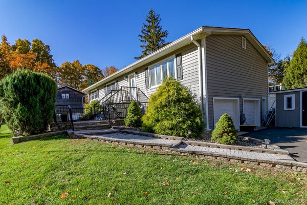 33 PRENTISS DR, HOPEWELL JUNCTION, NY 12533 - Image 6c9d0eec0e6883a2030e2e9aac6c345e/2083649689