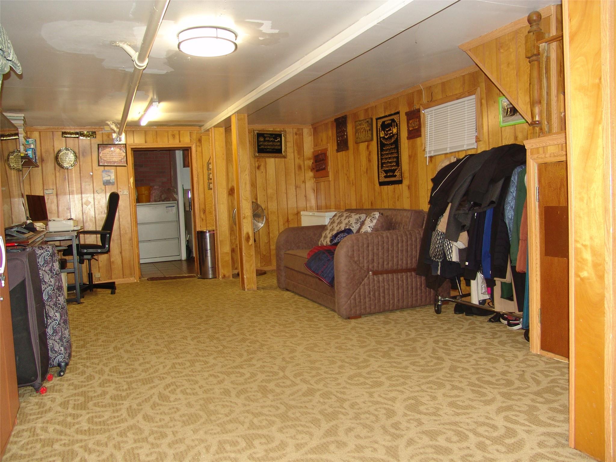 8405 102nd Street, Richmond Hill, New York image 34
