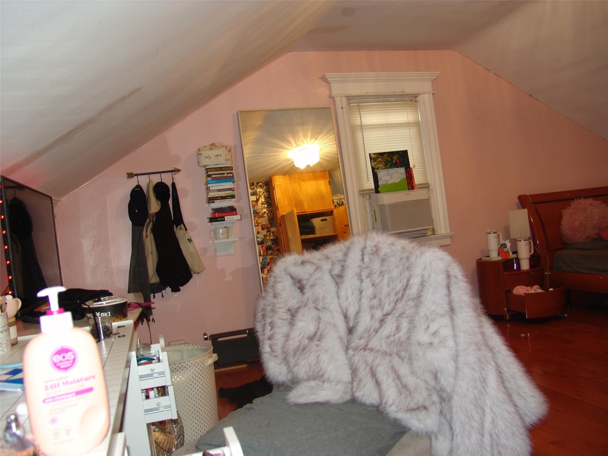 8405 102nd Street, Richmond Hill, New York image 27