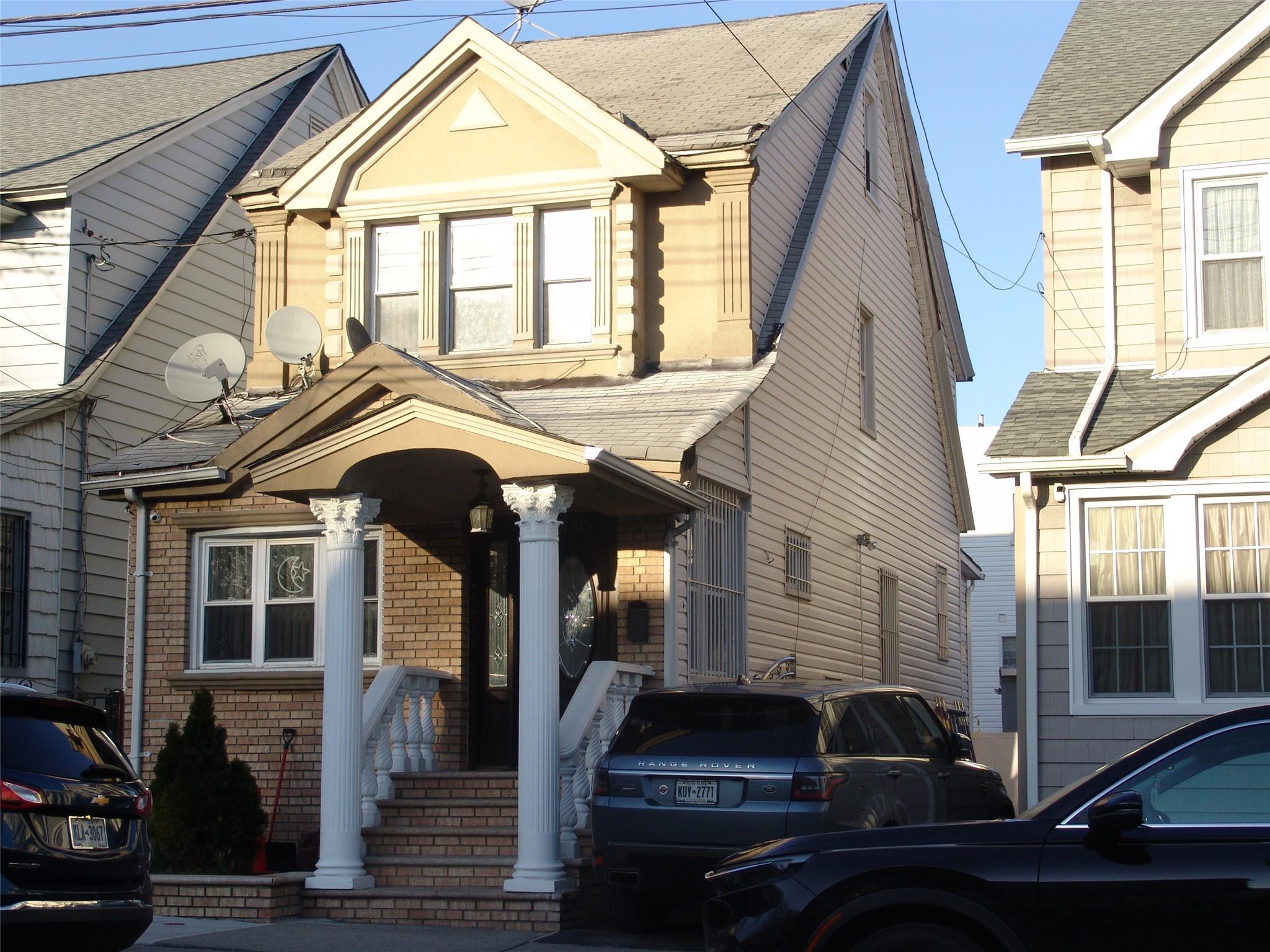 8405 102nd Street, Richmond Hill, New York image 1