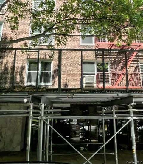 Homes For Sale - 142-05 Roosevelt Avenue #415<br/> Flushing, NY 11354