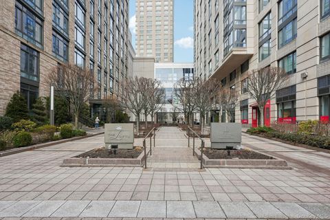 10 City Place 3D White Plains NY 10601