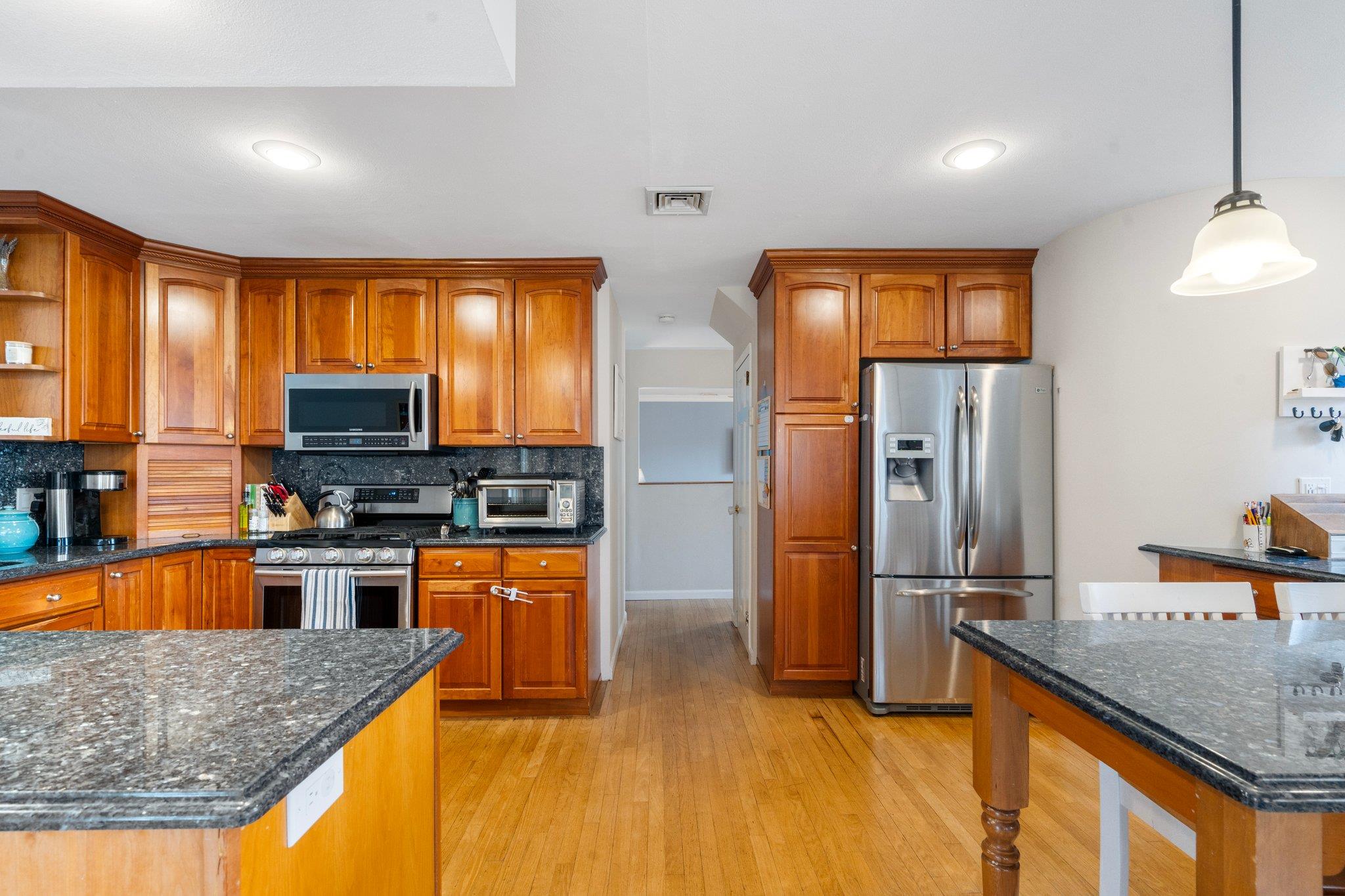 20 Hemlock Drive, Miller Place, New York image 5