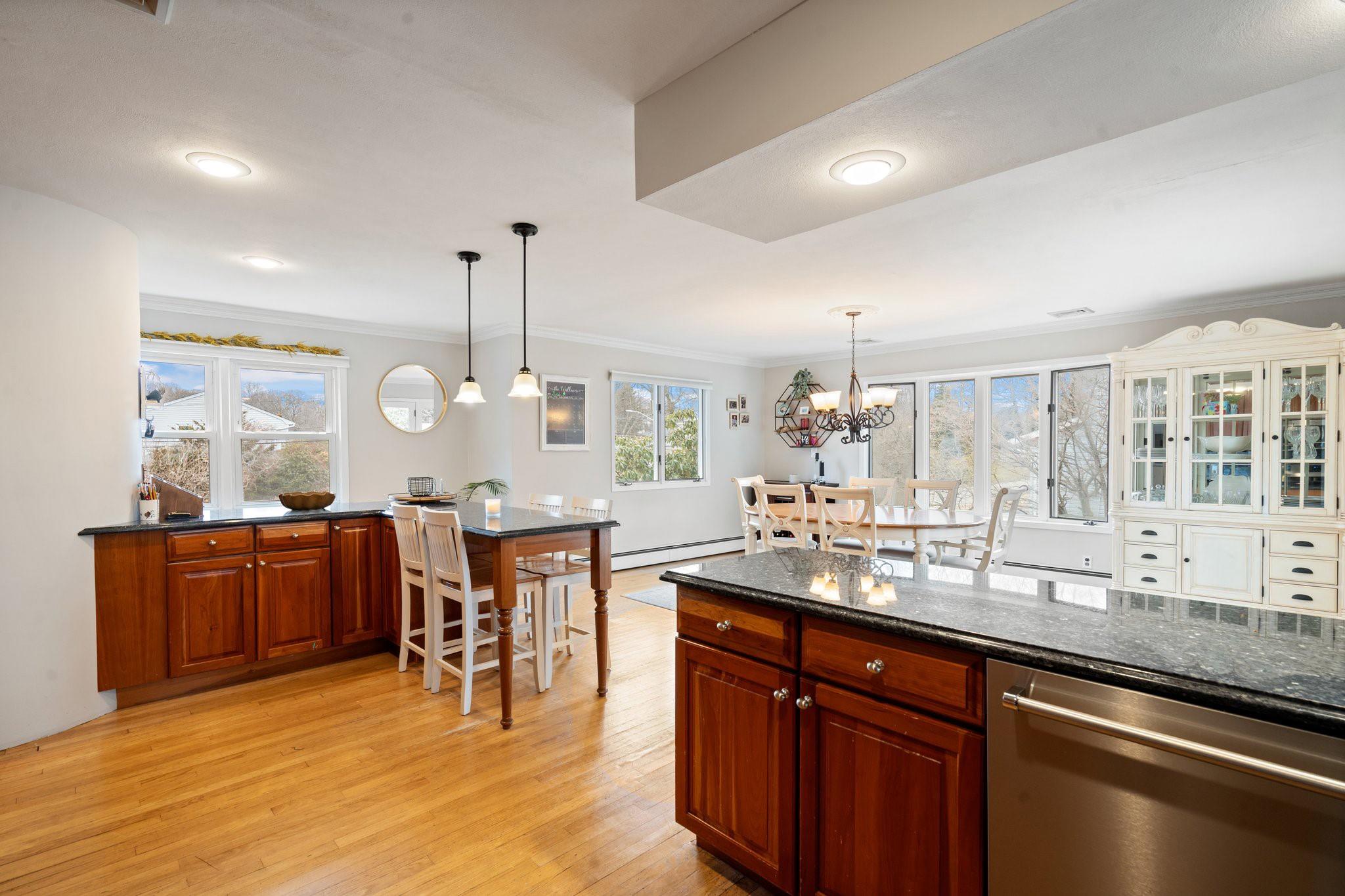 20 Hemlock Drive, Miller Place, New York image 10