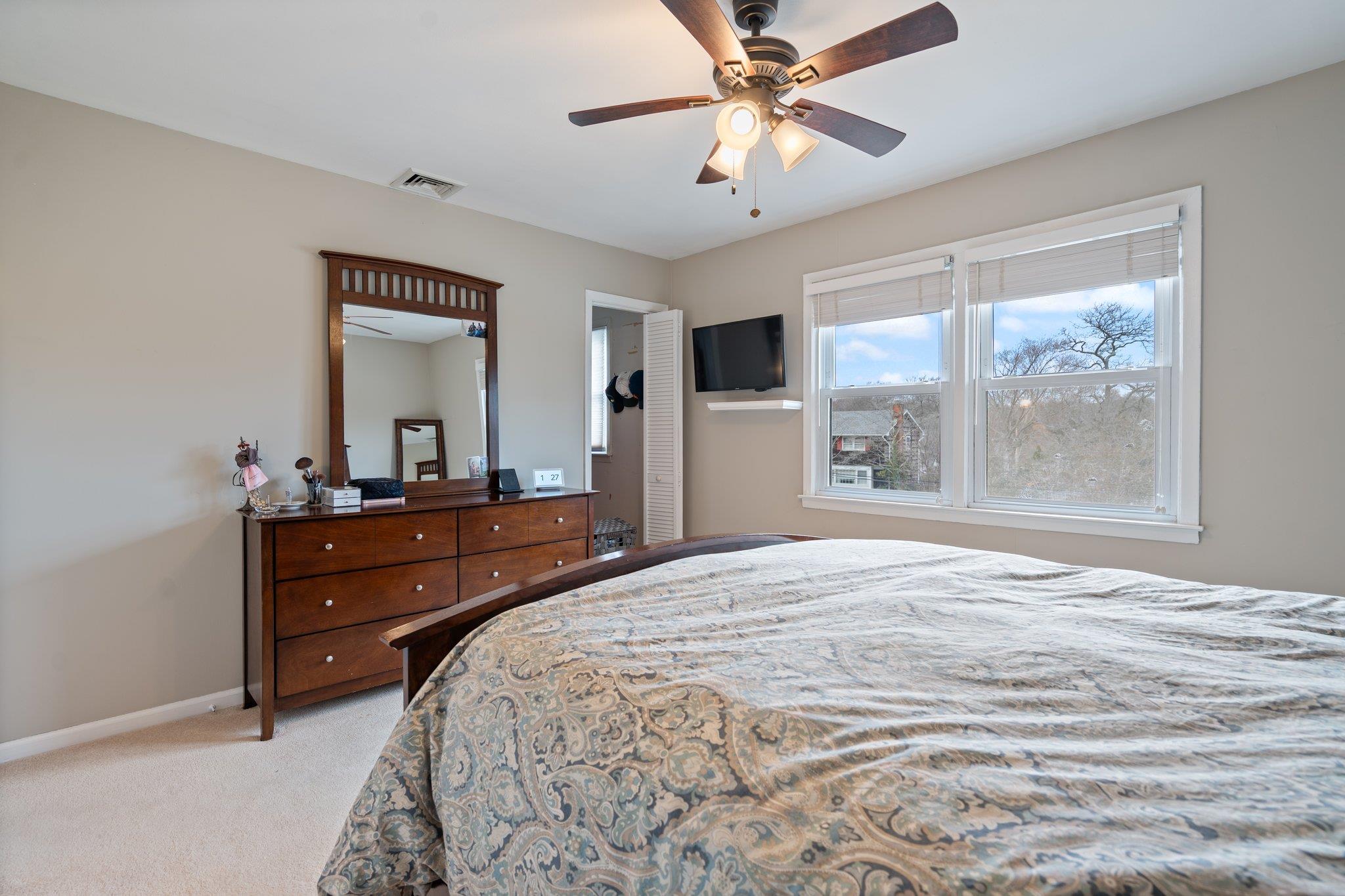 20 Hemlock Drive, Miller Place, New York image 25