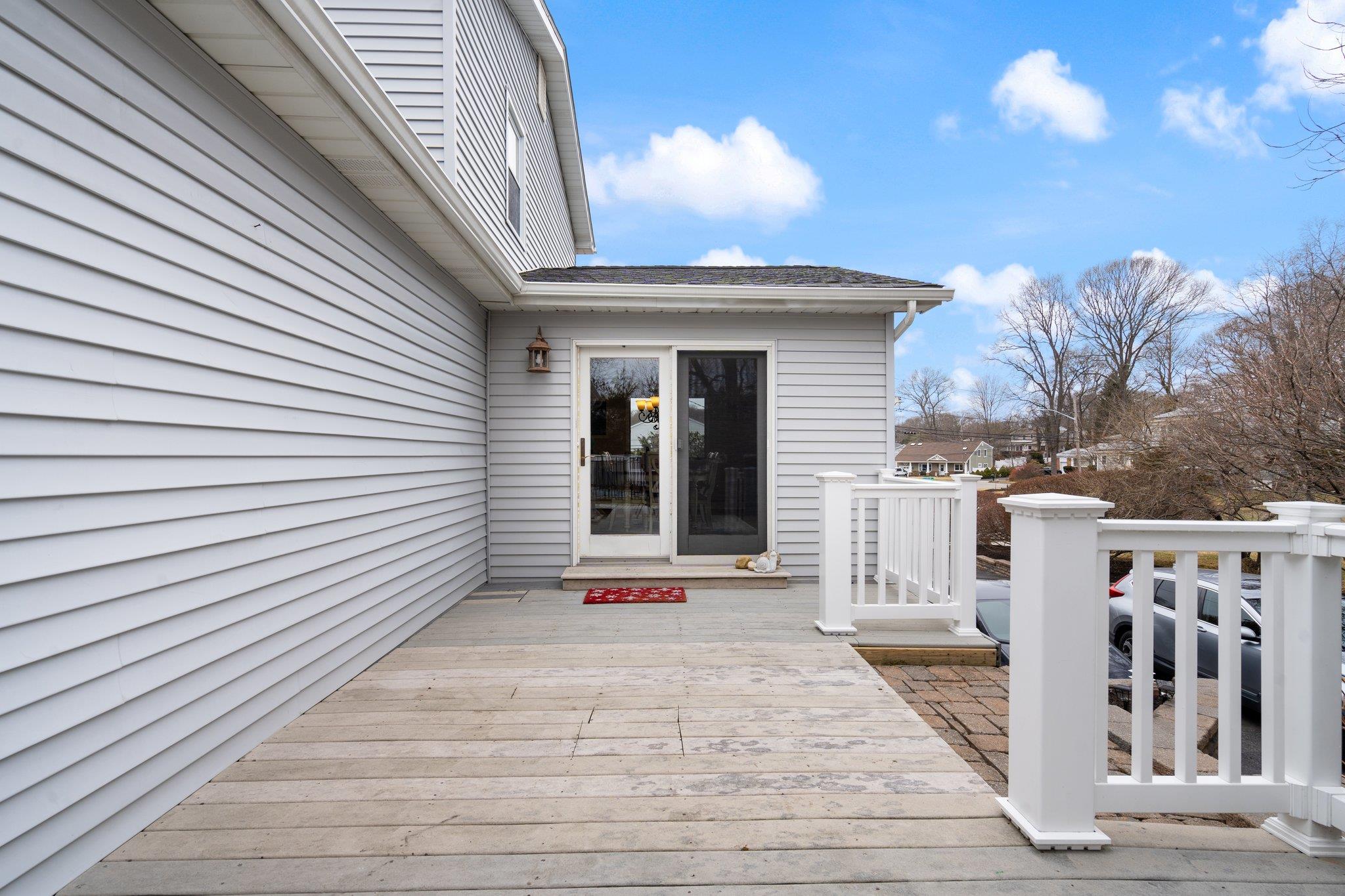20 Hemlock Drive, Miller Place, New York image 34