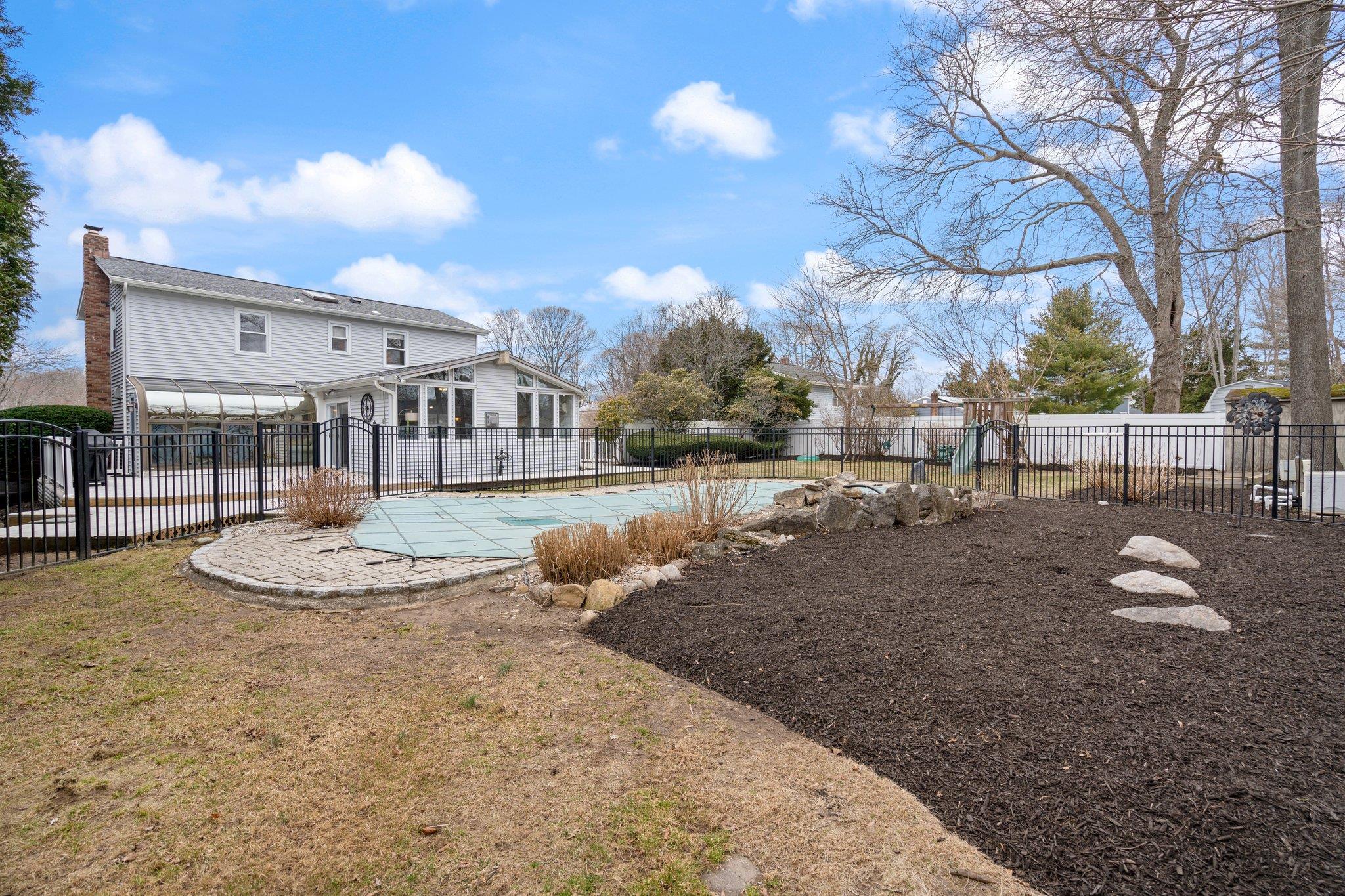 20 Hemlock Drive, Miller Place, New York image 39