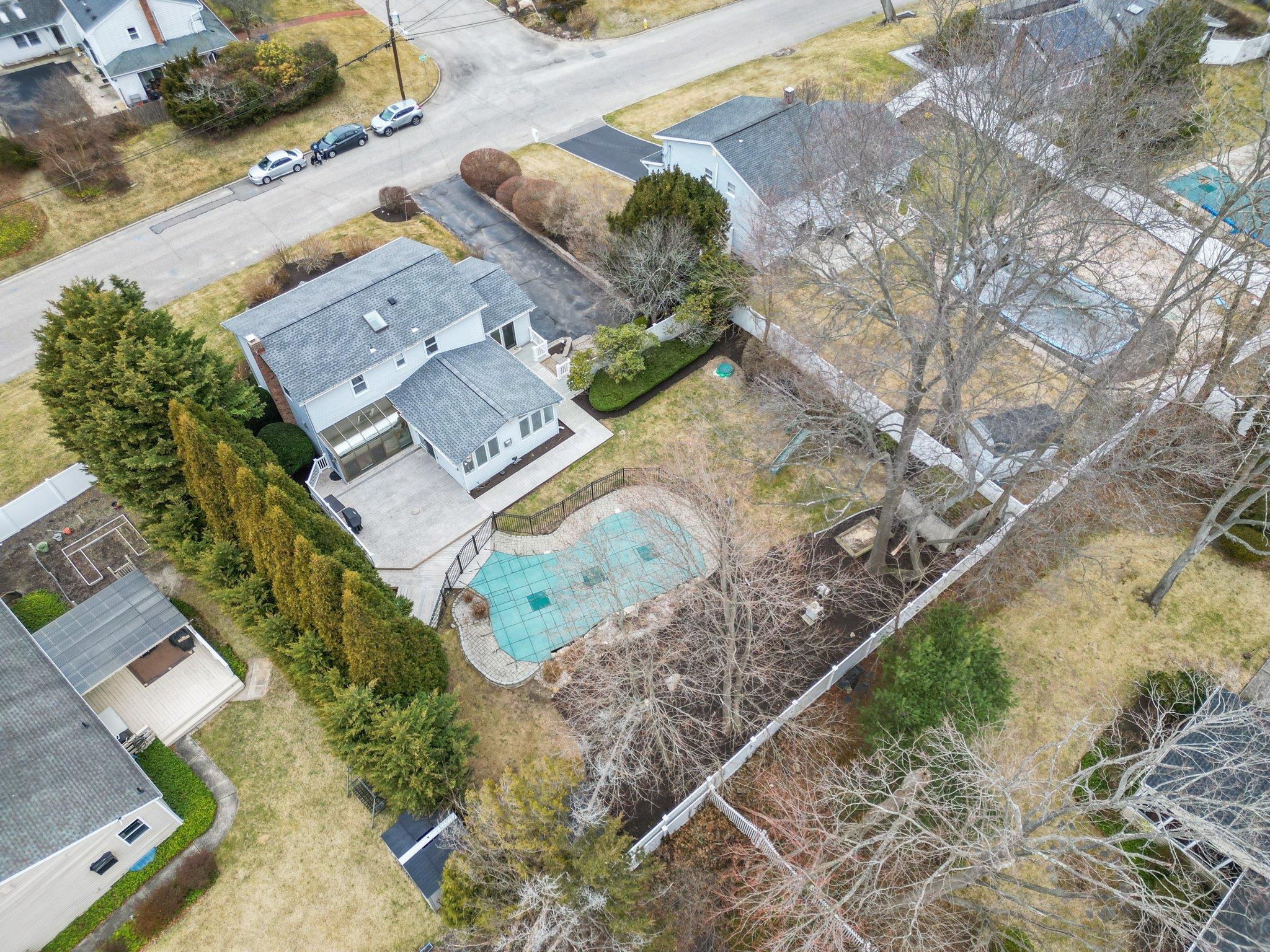 20 Hemlock Drive, Miller Place, New York image 44