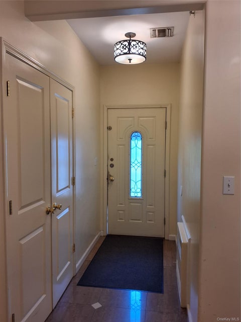 Condo For Sale - 40 Herrick Avenue #201<br/> Rockland County, Spring Valley, NY 10977