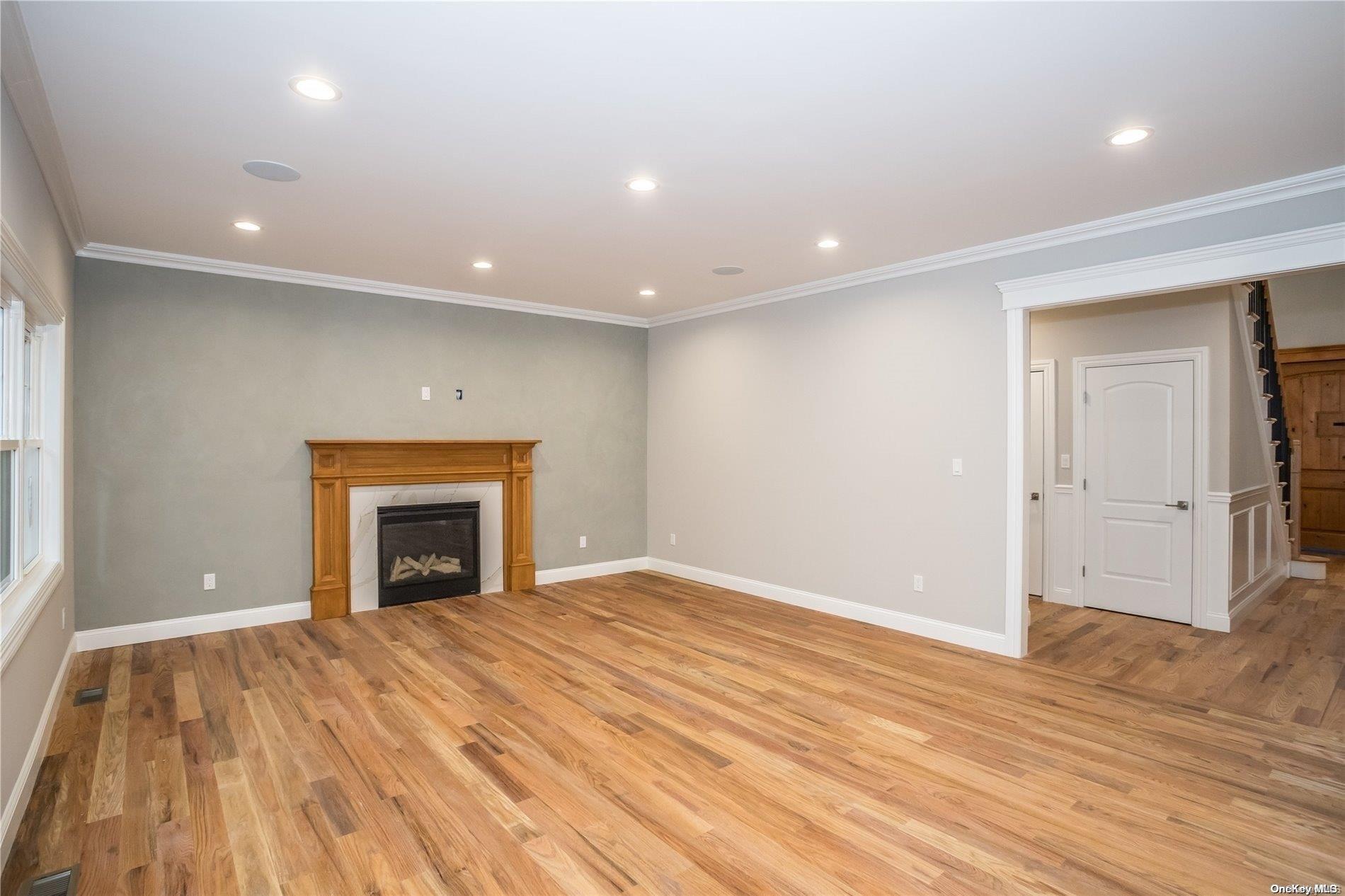 604 Meadowbrook Road, North Merrick, New York image 3