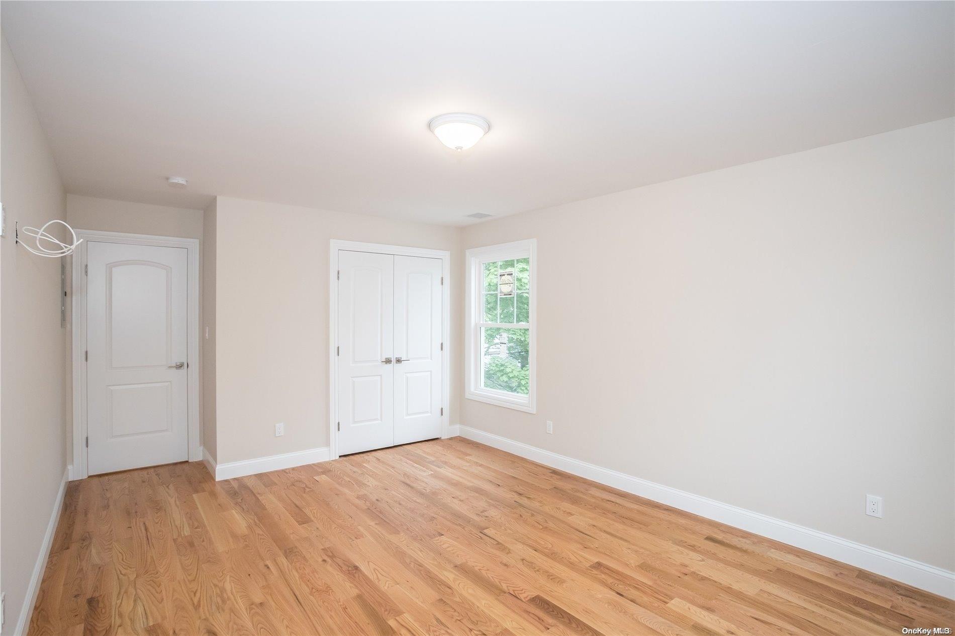 604 Meadowbrook Road, North Merrick, New York image 5