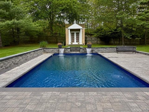 Photo for 40 Timberpoint Drive